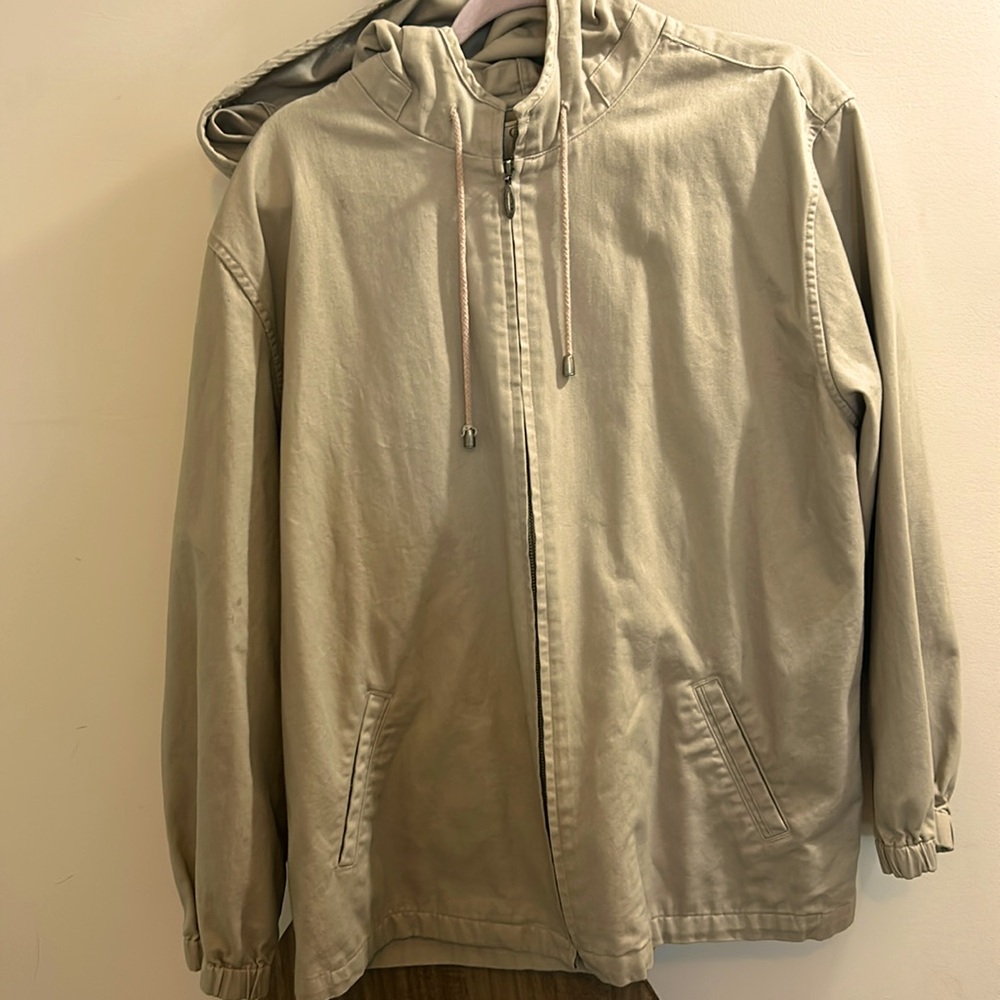 Tan Jacket Christopher & Banks Size XL.